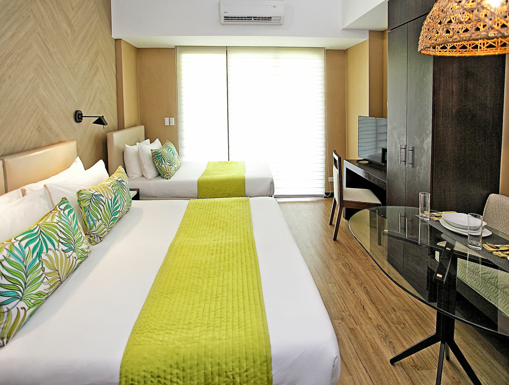 The Serviced Residences At Kasa Luntian Managed By Hii Tagaytay City Zewnętrze zdjęcie